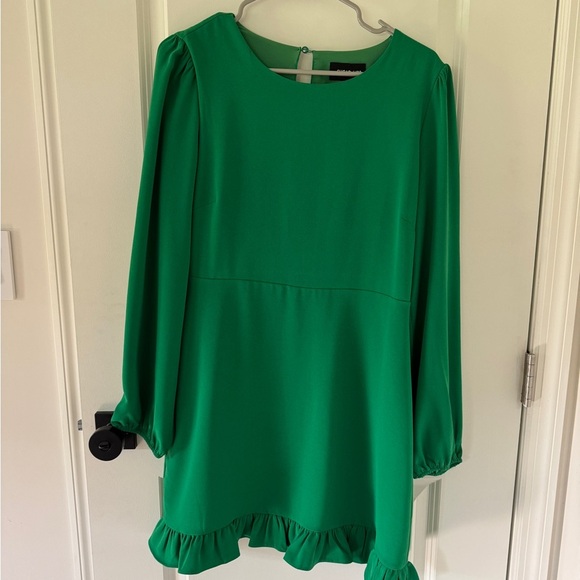 SugarLips Double Take Green Long Sleeve Ruffle Hem Dress On Trend - Picture 2 of 5